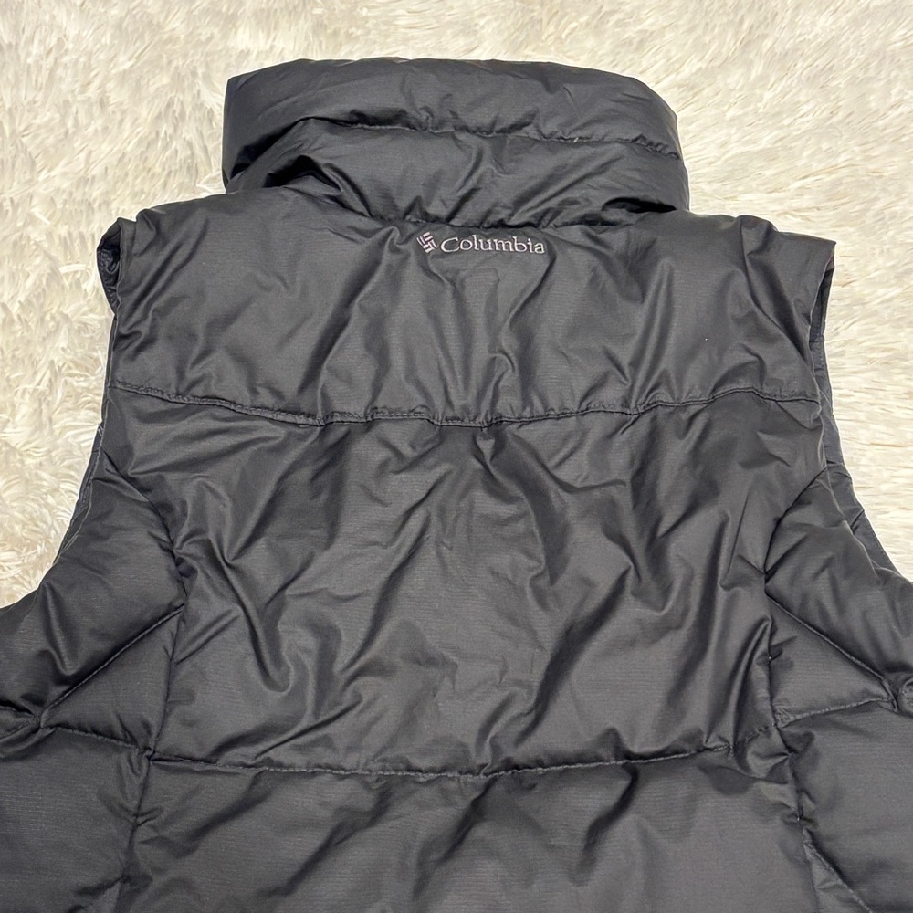 Columbia Black Omni Shield Down Puffer Vest Size S - Picture 9 of 11